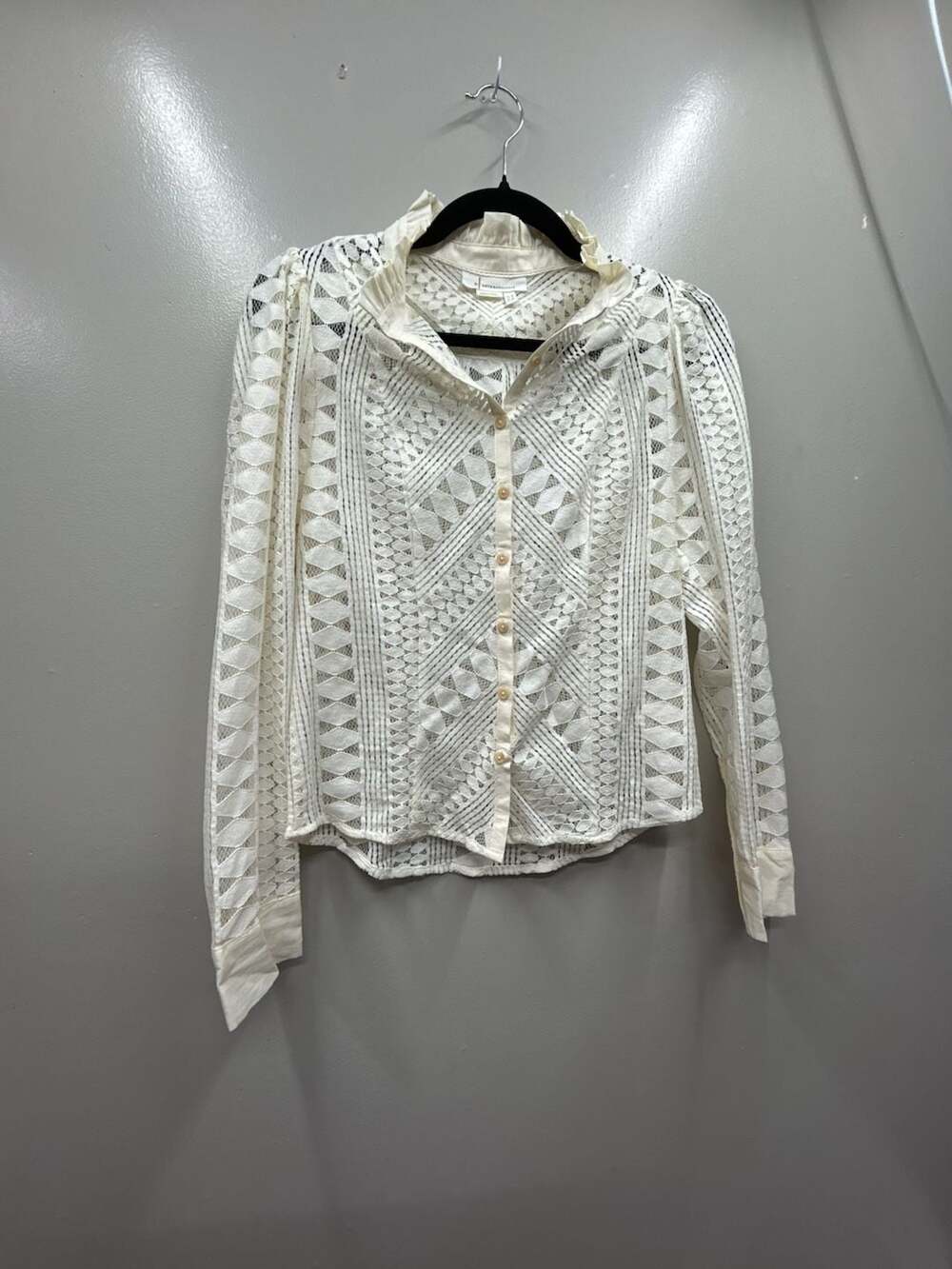 Anthropologie Off White Lace Ruffle Collar Button Down Shirt Size 2